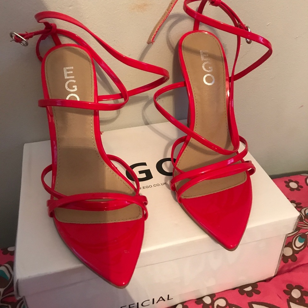 Ego style shoe